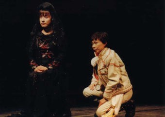 ２０００年「十二夜」写真０３　オリヴィアとシザーリオ